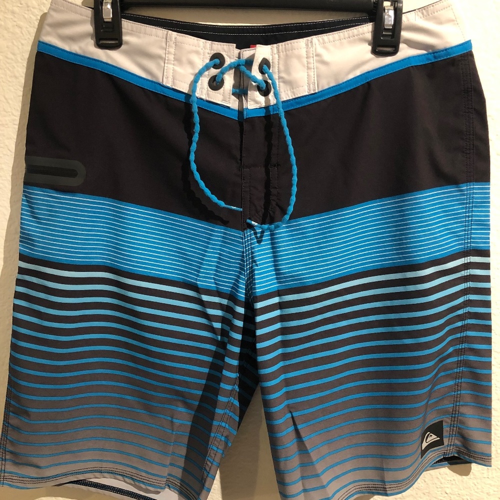 Quiksilver Men's Ag47 Recycled 4 Way Stretch Board
